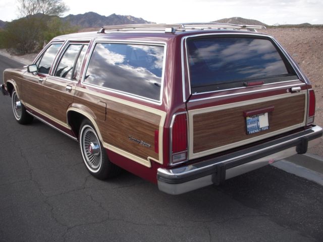 1986 Red Ford Crown Victoria Wagon