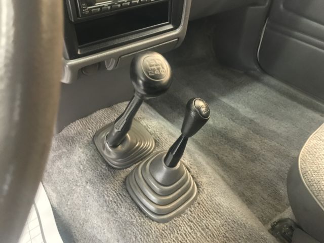 1989 WHITE Toyota TOYOTA PICKUP Extended Cab Pickup