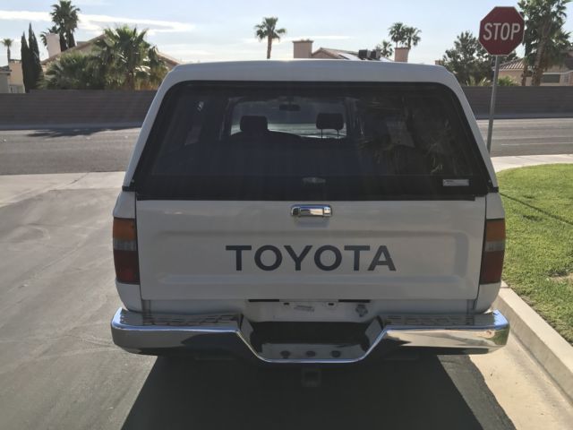 1989 WHITE Toyota TOYOTA PICKUP Extended Cab Pickup