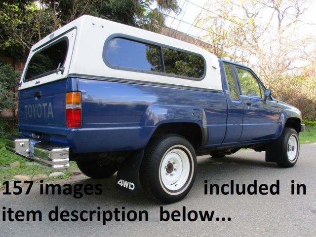 1985 Blue Toyota 4WD Pickup Extended Cab Pickup