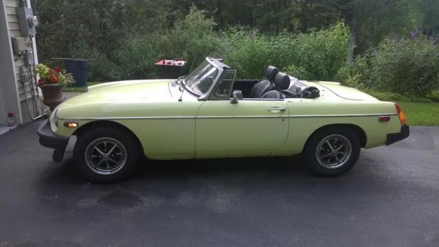 1977 Green MG MGB