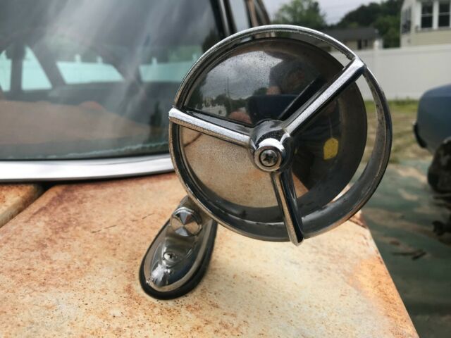 1960 White Chevrolet Impala Wagon