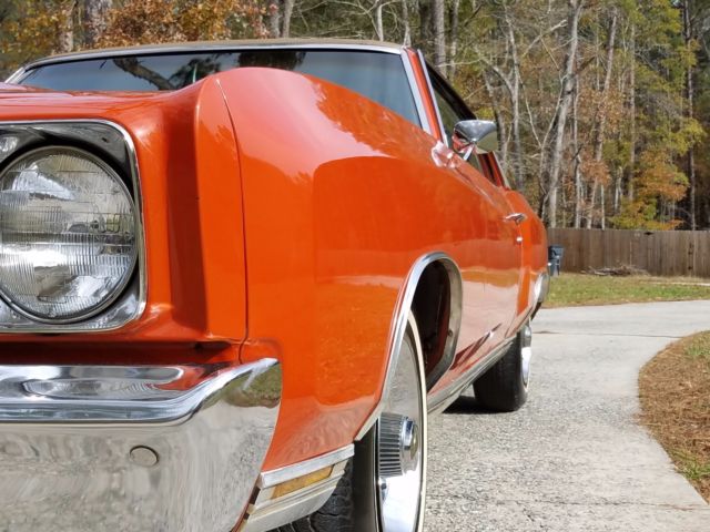 1972 Orange Chevrolet Monte Carlo Coupe