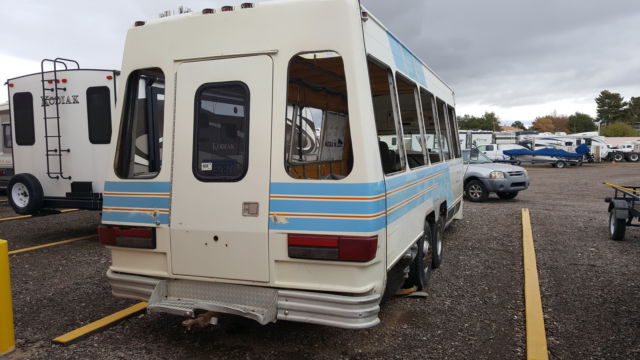 1989 Ford E-Series Van Cutaway Van