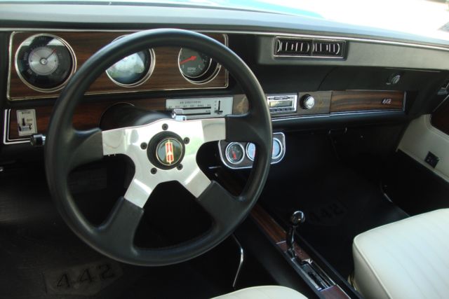 1972 Nordic Blue Oldsmobile Cutlass Coupe