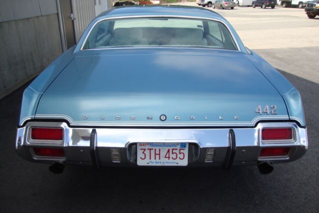 1972 Nordic Blue Oldsmobile Cutlass Coupe