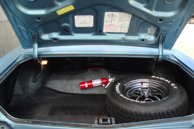 1972 Nordic Blue Oldsmobile Cutlass Coupe