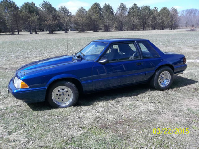 1987 Blue Ford Mustang 2 door