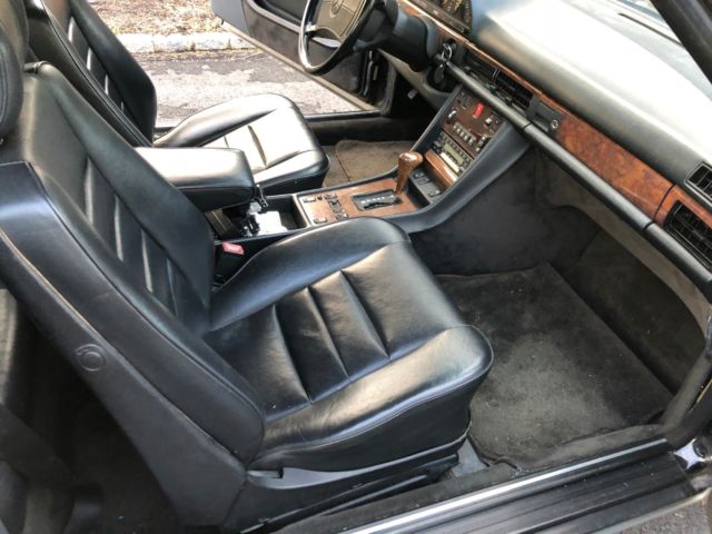 1988 Black Mercedes-Benz 500-Series Coupe