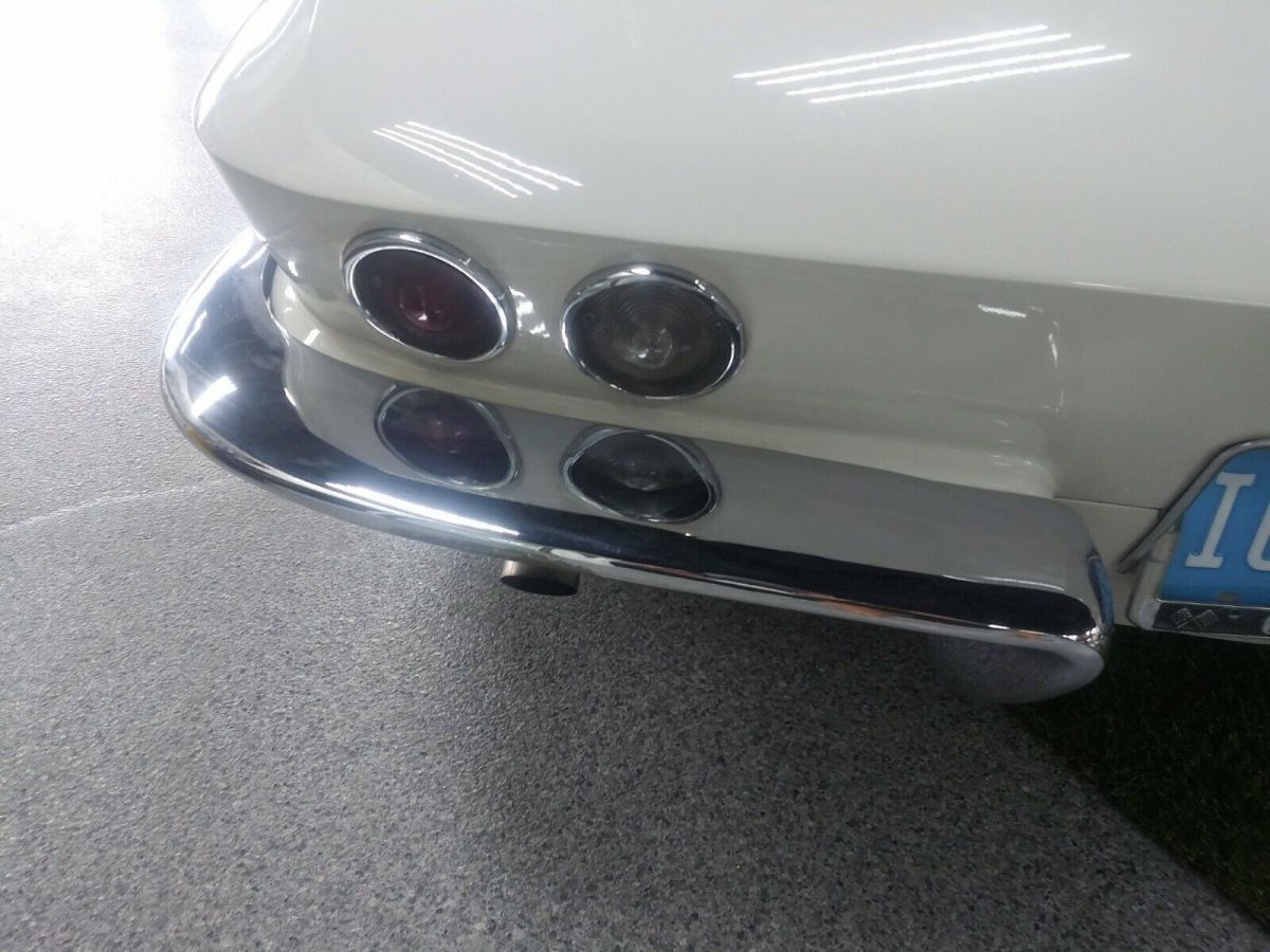 1964 White Chevrolet Corvette Convertible