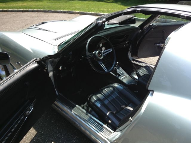 1970 Silver Chevrolet Corvette Coupe