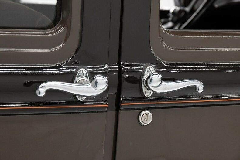 1929 Brown Ford Model A Coupe