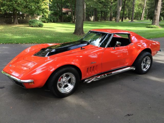 1969 monaco orange Chevrolet Corvette