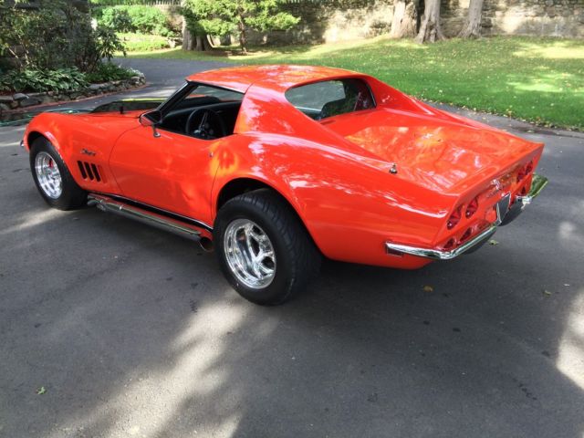 1969 monaco orange Chevrolet Corvette