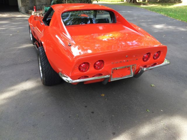 1969 monaco orange Chevrolet Corvette
