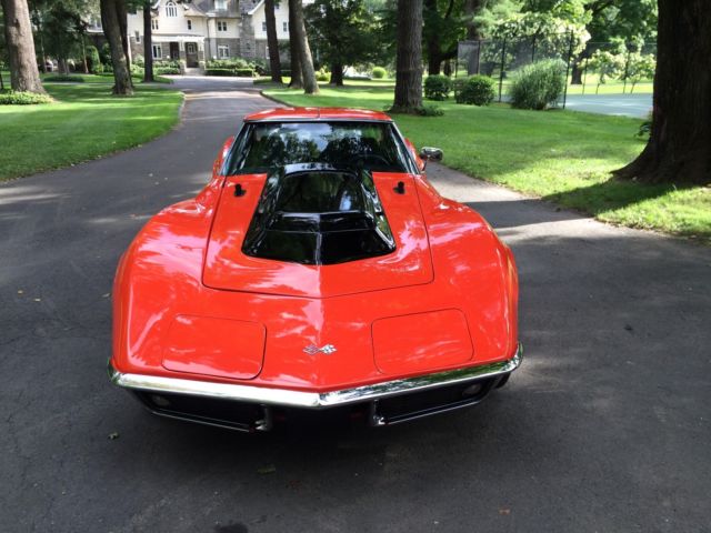 1969 monaco orange Chevrolet Corvette
