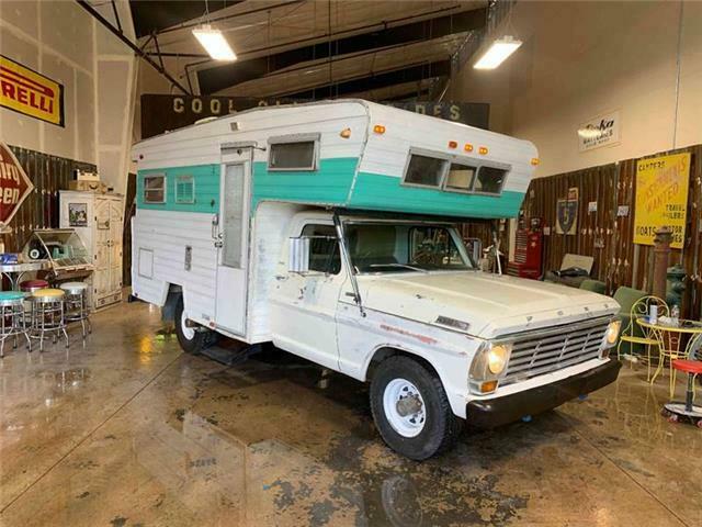 1967 White Ford Camper Equiped 18ft Chassis