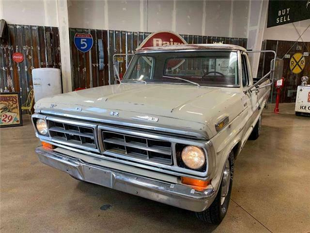 1970 White Ford F-250 Pickup Truck