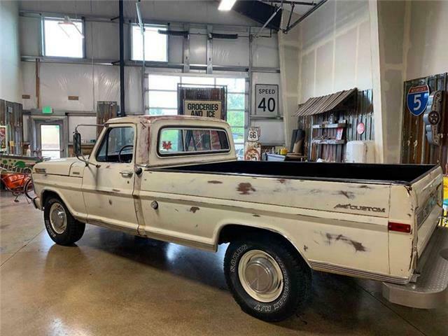 1970 White Ford F-250 Pickup Truck