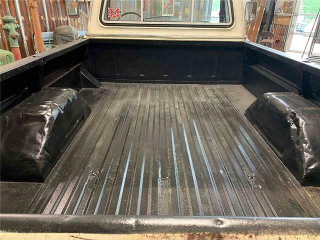 1970 White Ford F-250 Pickup Truck