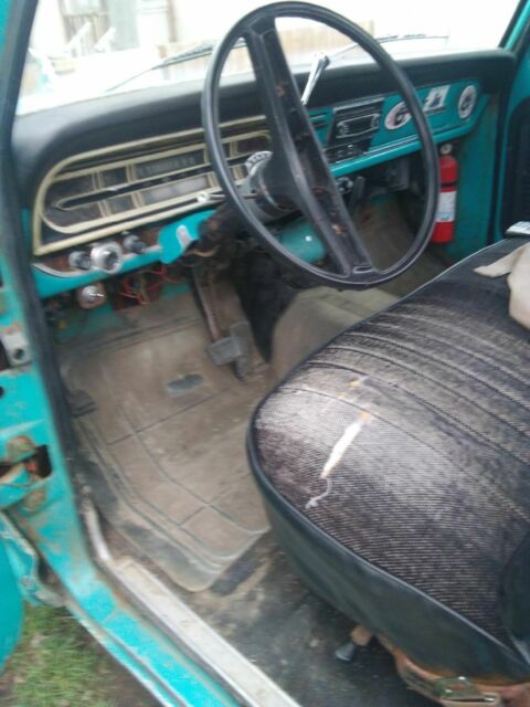 1972 Blue Ford F-250 Standard Cab Pickup