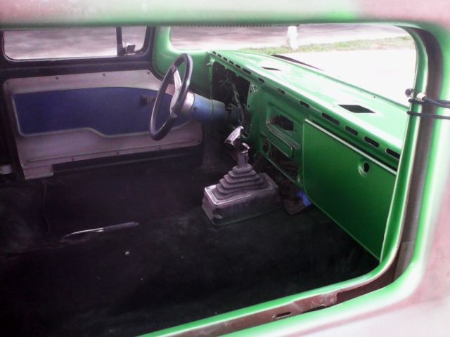 1960 Primer Chevrolet C-10 Stepside