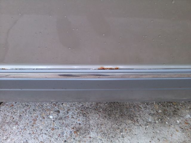 1988 Gold Mercedes-Benz S-Class Sedan