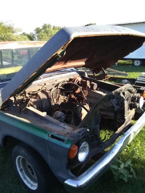 1971 Green Ford F-100 Cab & Chassis