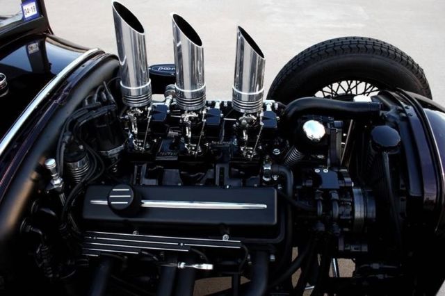 1934 Black Oldsmobile JAGUAR Coupe