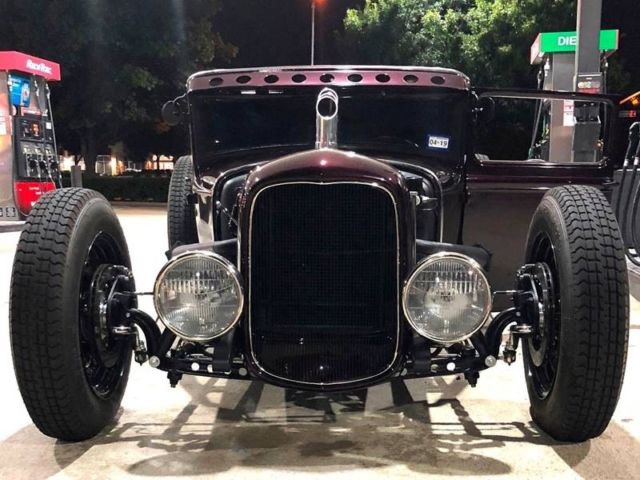 1934 Black Oldsmobile JAGUAR Coupe
