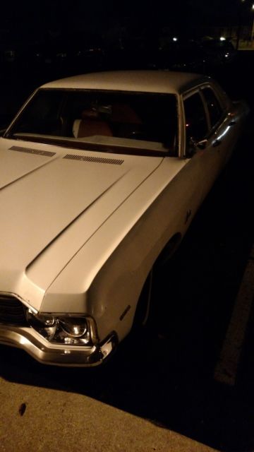1970 White Chevrolet Impala Sedan