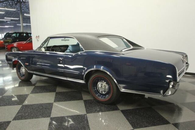 1967 Blue Oldsmobile 442 Hardtop