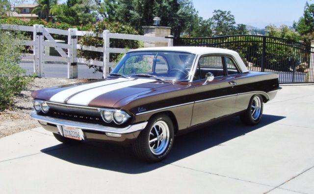 1961 Oldsmobile Cutlass Coupe