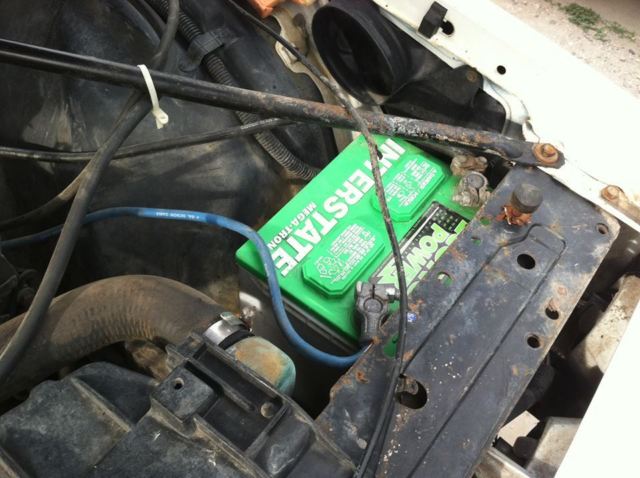 1977 White Oldsmobile Custom Cruiser Wagon