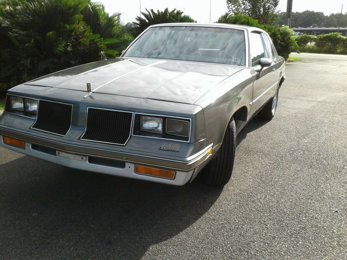 1986 Oldsmobile 442