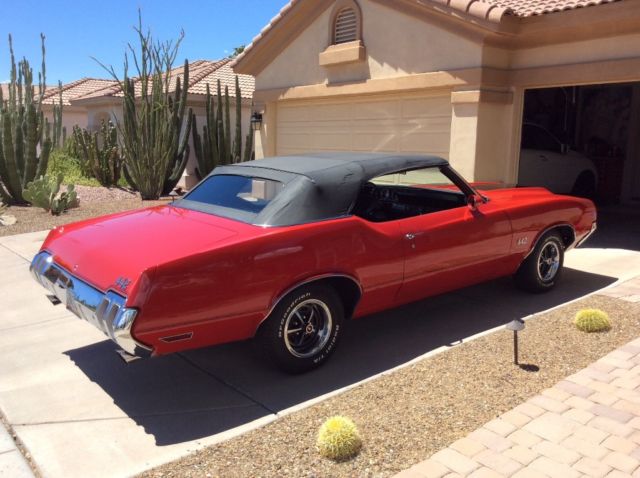 1970 Red Oldsmobile 442 Convertible