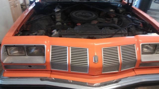 1977 Org/ Blk Oldsmobile 442 Coupe