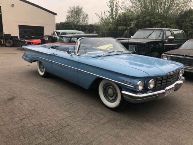 1960 Blue Oldsmobile Eighty-Eight Convertible