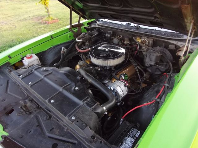 1972 Green Oldsmobile Cutlass Coupe