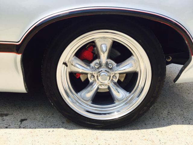 1972 Silver Oldsmobile 442 Hardtop