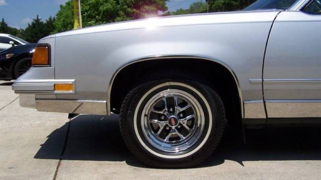 1988 Blue Oldsmobile Cutlass