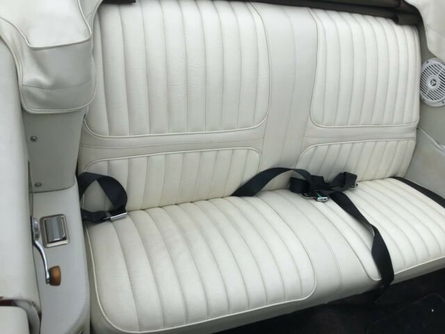 1972 Red oldsmobile Cutlas Supreme 442 Convertible