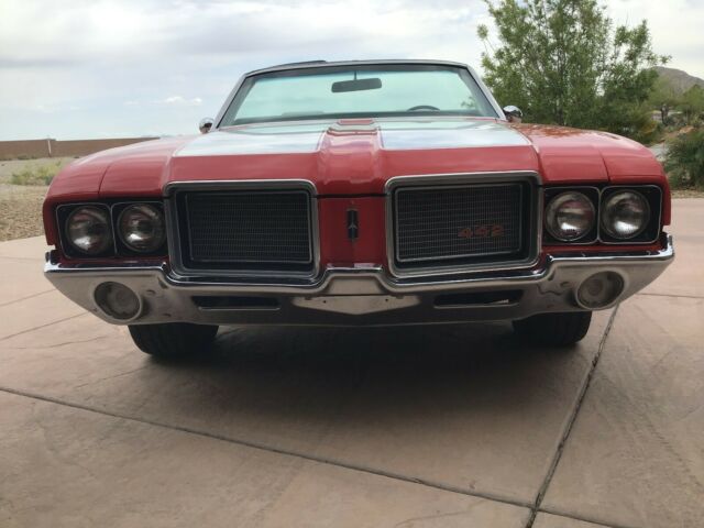 1972 Red oldsmobile Cutlas Supreme 442 Convertible