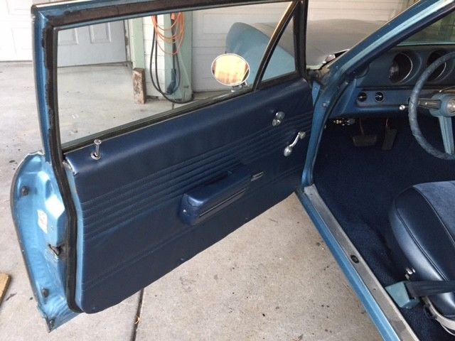 1968 Blue Oldsmobile Cutlass Coupe