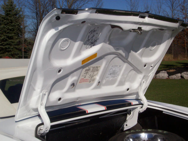 1970 White Oldsmobile Cutlass Convertible