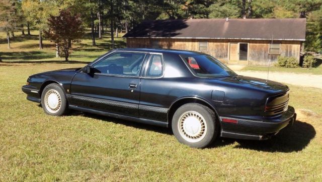 1992 Black Oldsmobile Toronado Coupe