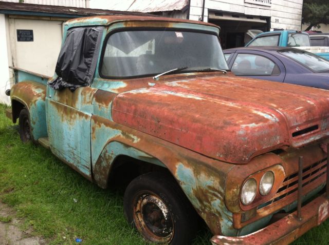 1960 Green / Patina Ford F-100 Step Side Pick Up Truck