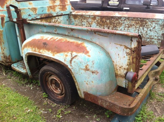 1960 Green / Patina Ford F-100 Step Side Pick Up Truck