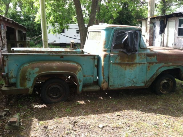 1960 Green / Patina Ford F-100 Step Side Pick Up Truck