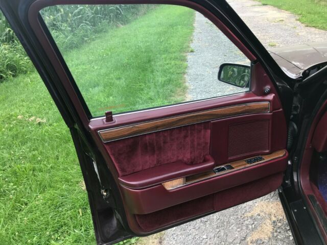 1988 Burgundy Chrysler New Yorker Sedan